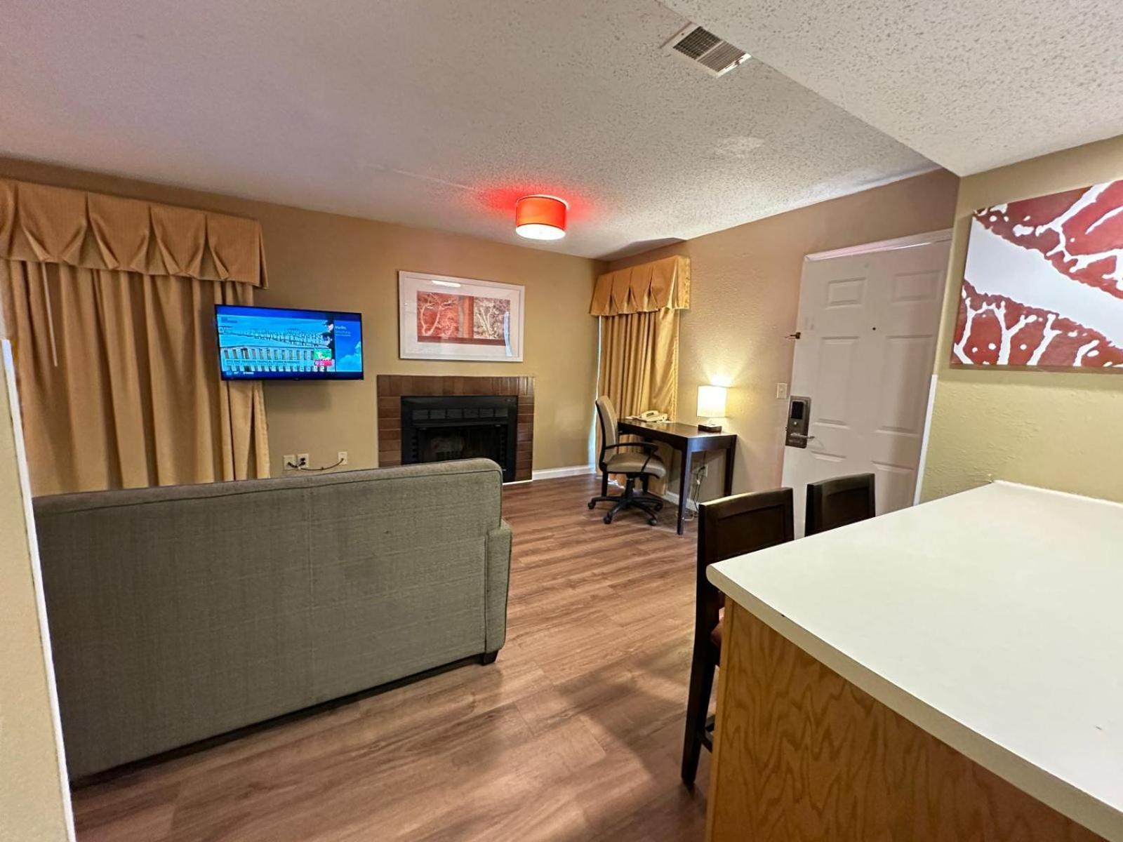 Hawthorn Extended Stay By Wyndham Wichita Exterior foto