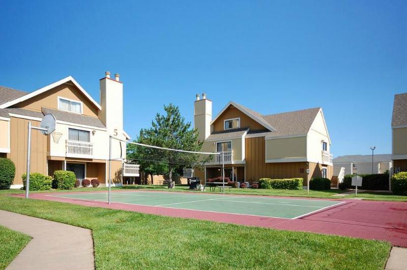 Hawthorn Extended Stay By Wyndham Wichita Exterior foto